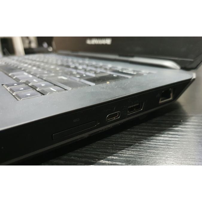 Alienware 15 R2