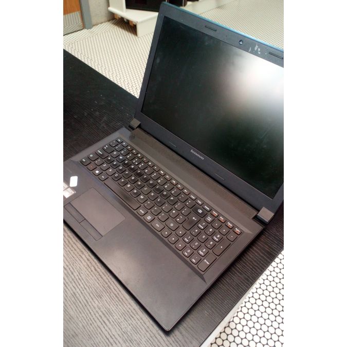 Lenovo B50 - 70